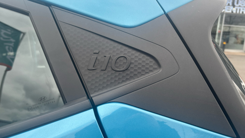 Hyundai i10 1.0 MPi SE Connect 5dr Auto Petrol Hatchback